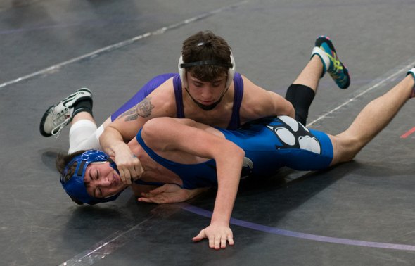 Gary Joint, shown here in a previous match, is gunning for a CIF State Championship in Bakersfield.